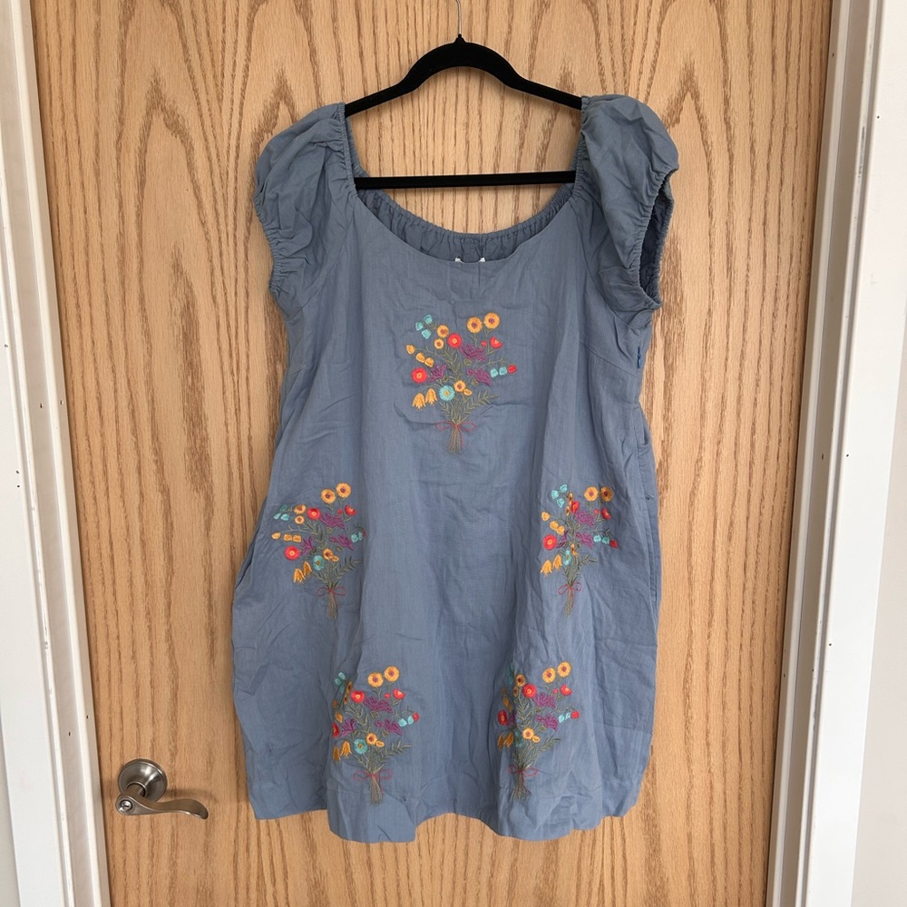 NWT Blue Embroidered Floral Tunic Dress by in bloom